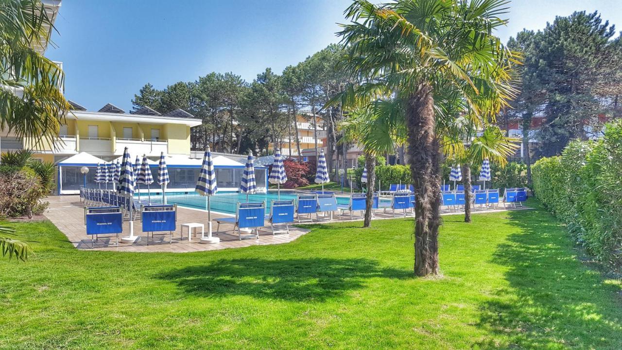 Hotel Alla Terrazza Bibione Kültér fotó