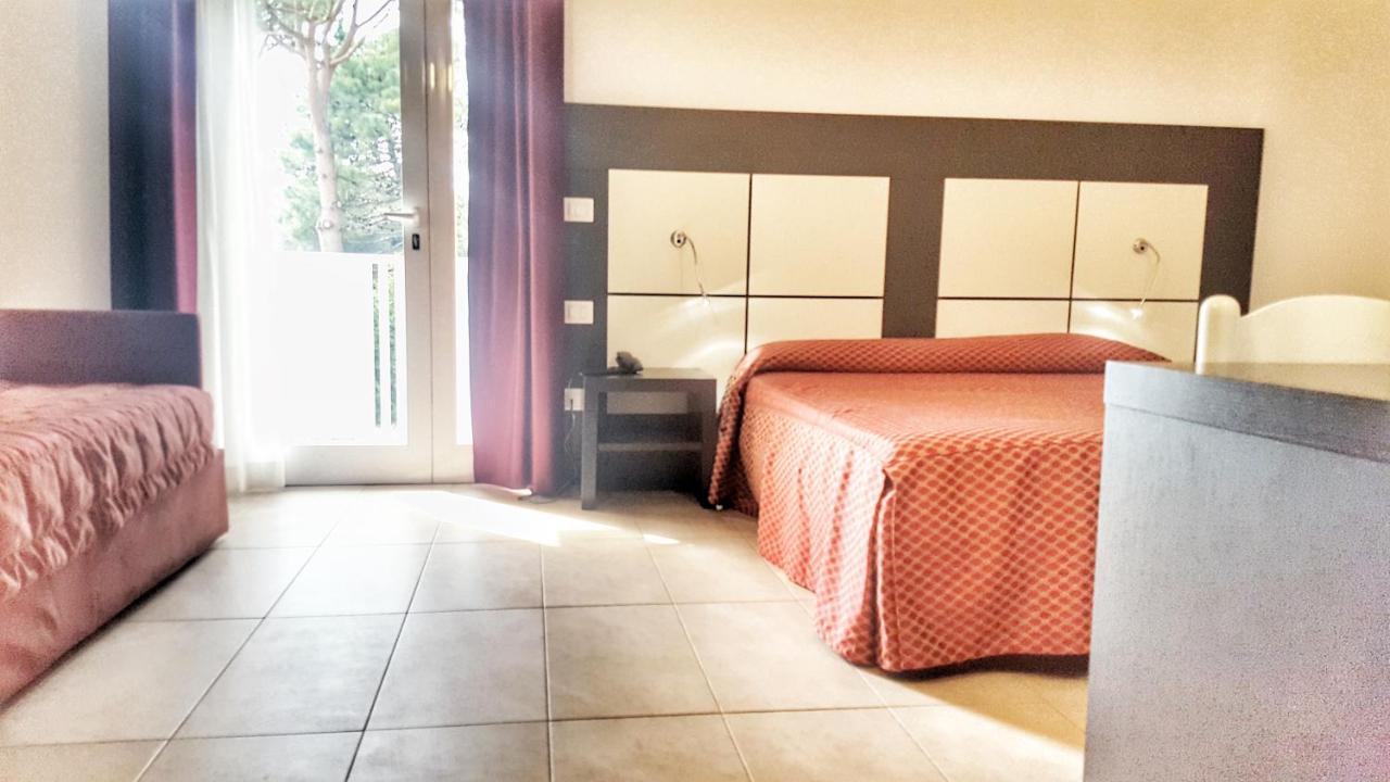 Hotel Alla Terrazza Bibione Kültér fotó