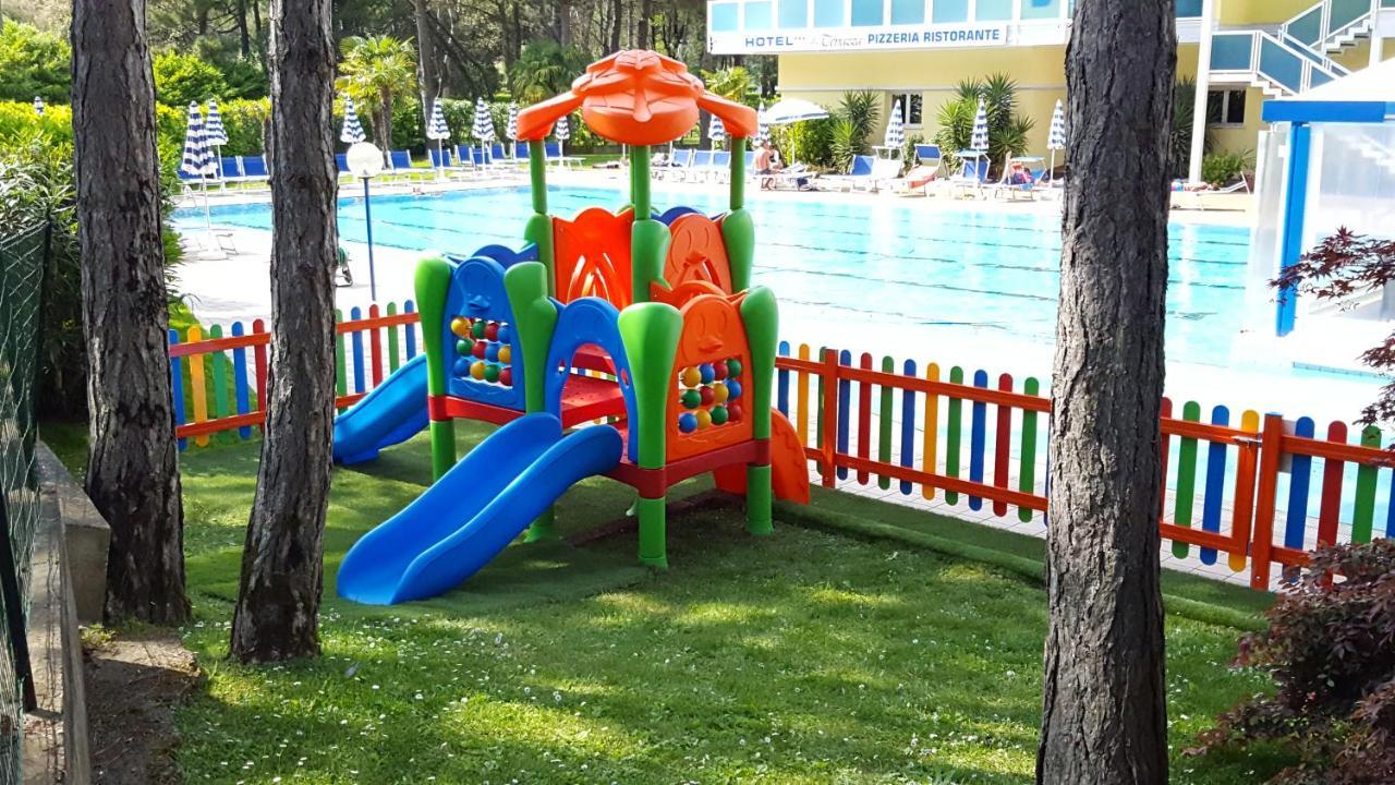 Hotel Alla Terrazza Bibione Kültér fotó