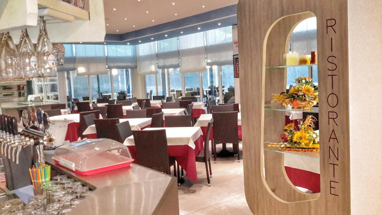 Hotel Alla Terrazza Bibione Kültér fotó