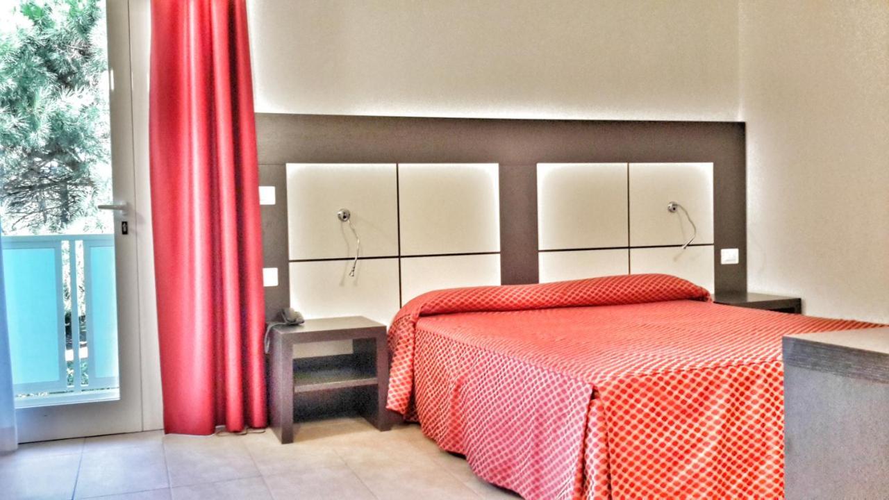 Hotel Alla Terrazza Bibione Kültér fotó