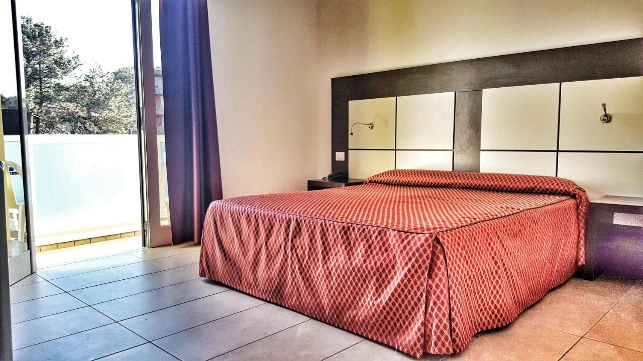 Hotel Alla Terrazza Bibione Kültér fotó