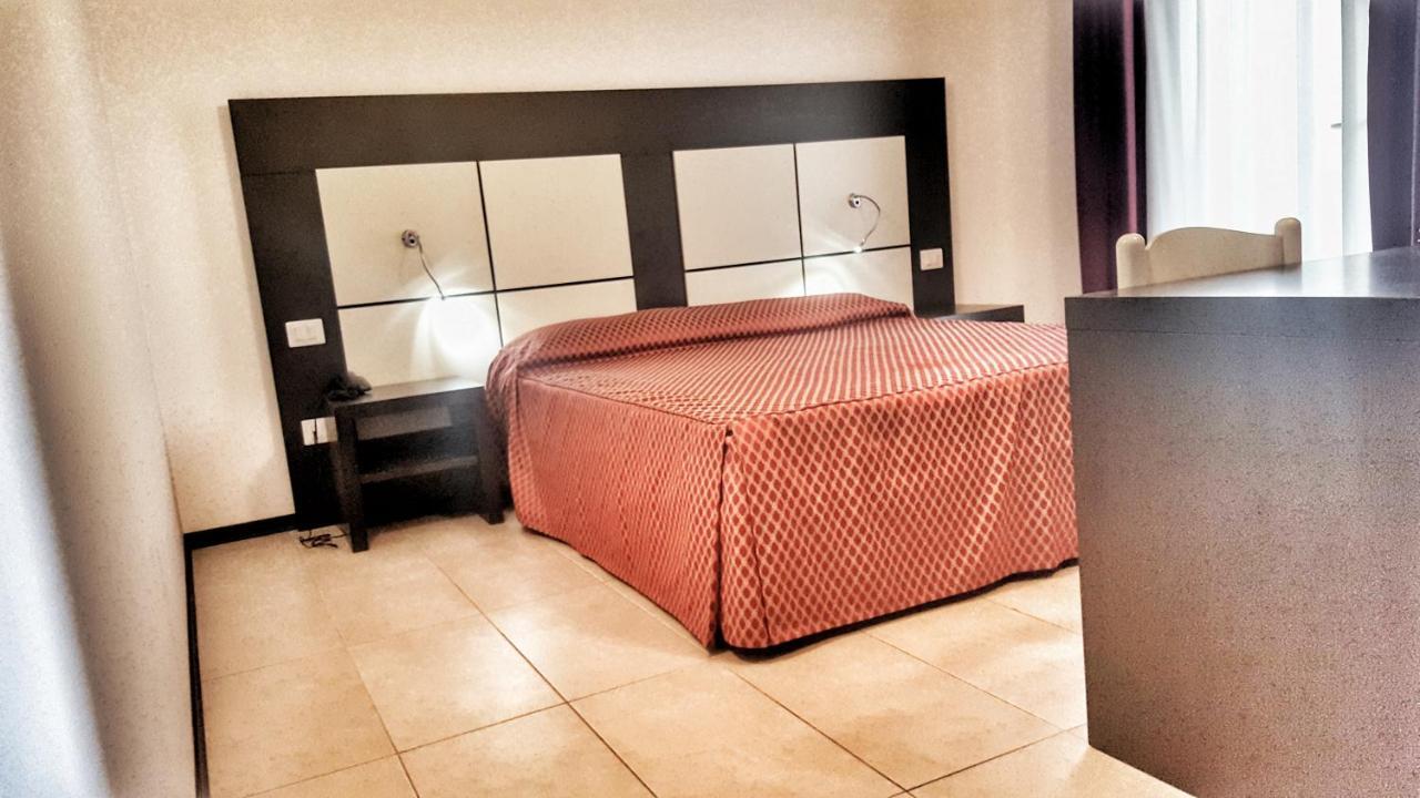 Hotel Alla Terrazza Bibione Kültér fotó