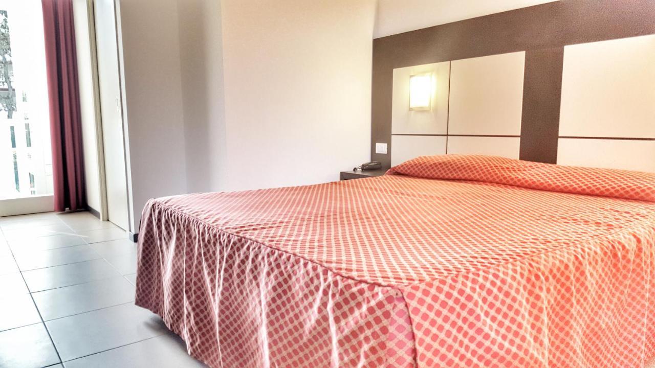Hotel Alla Terrazza Bibione Kültér fotó