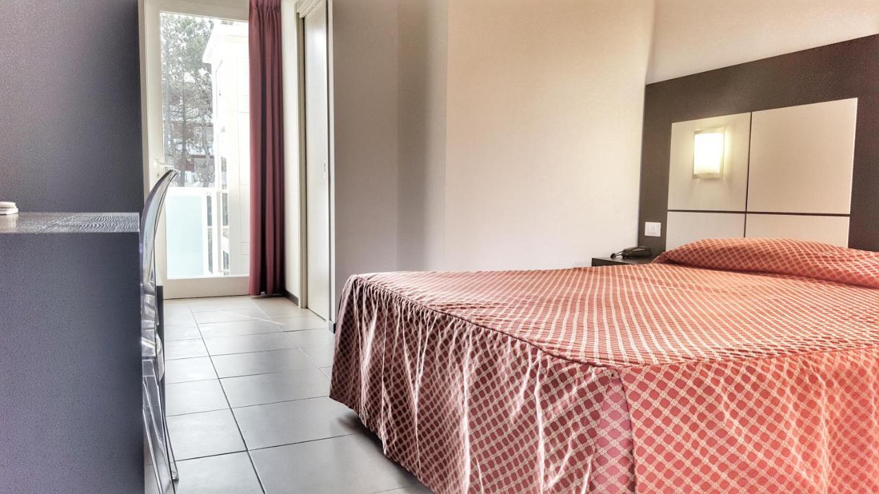 Hotel Alla Terrazza Bibione Kültér fotó
