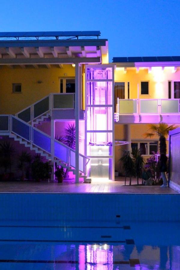 Hotel Alla Terrazza Bibione Kültér fotó